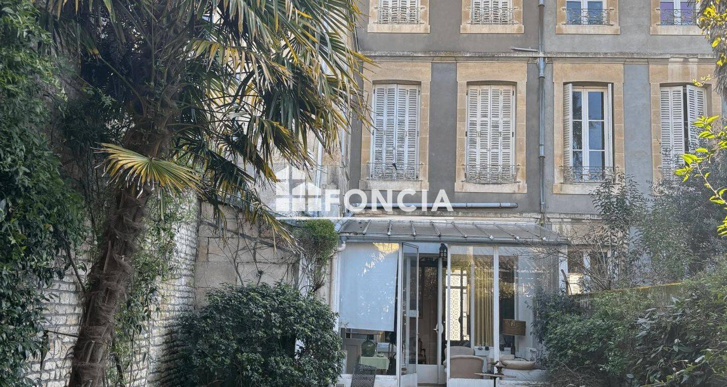 Maison 5 pièces 170 m² · à Niort · 170 m² · 264 500 €
