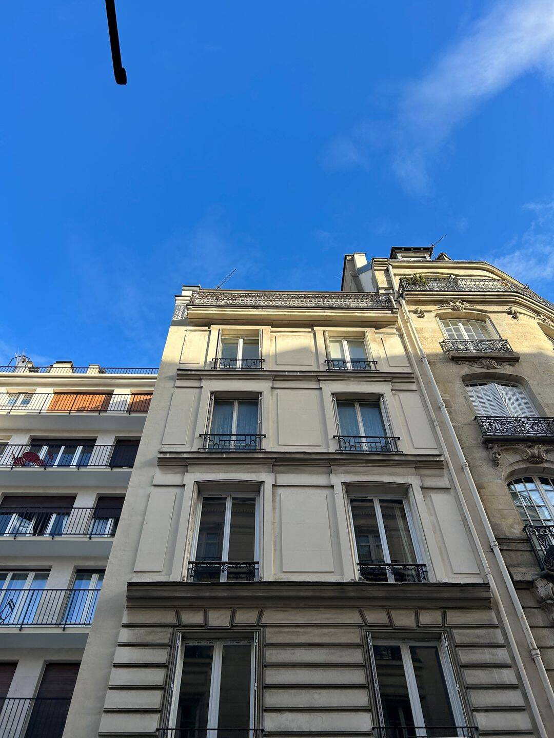 Appartement 2 pièces 29 m² · à Paris 17ème Arrondissement · 29 m² · 275 000 €