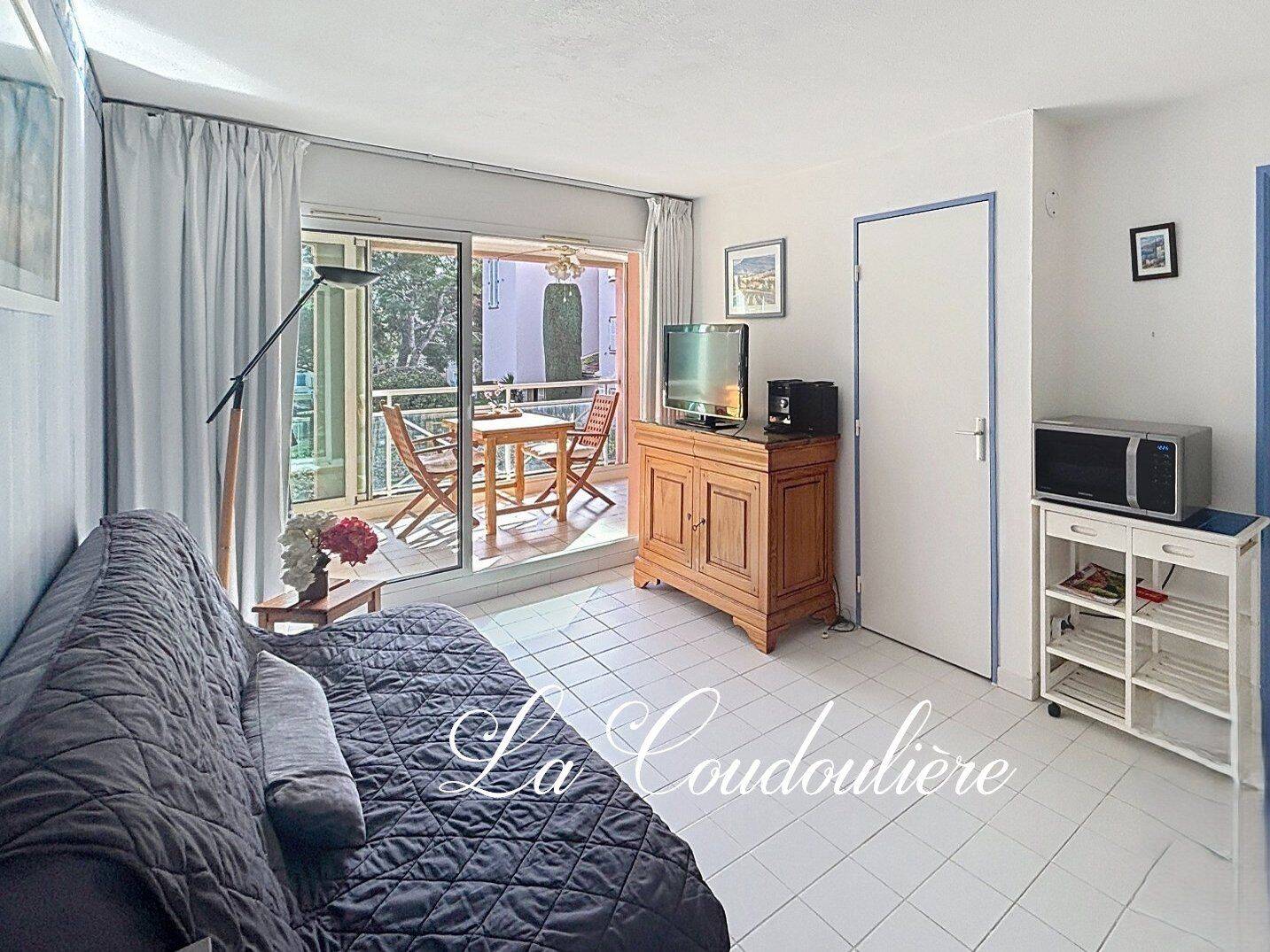 Appartement 2 pièces 39 m² · à Six-Fours-les-Plages · 39 m² · 215 000 €