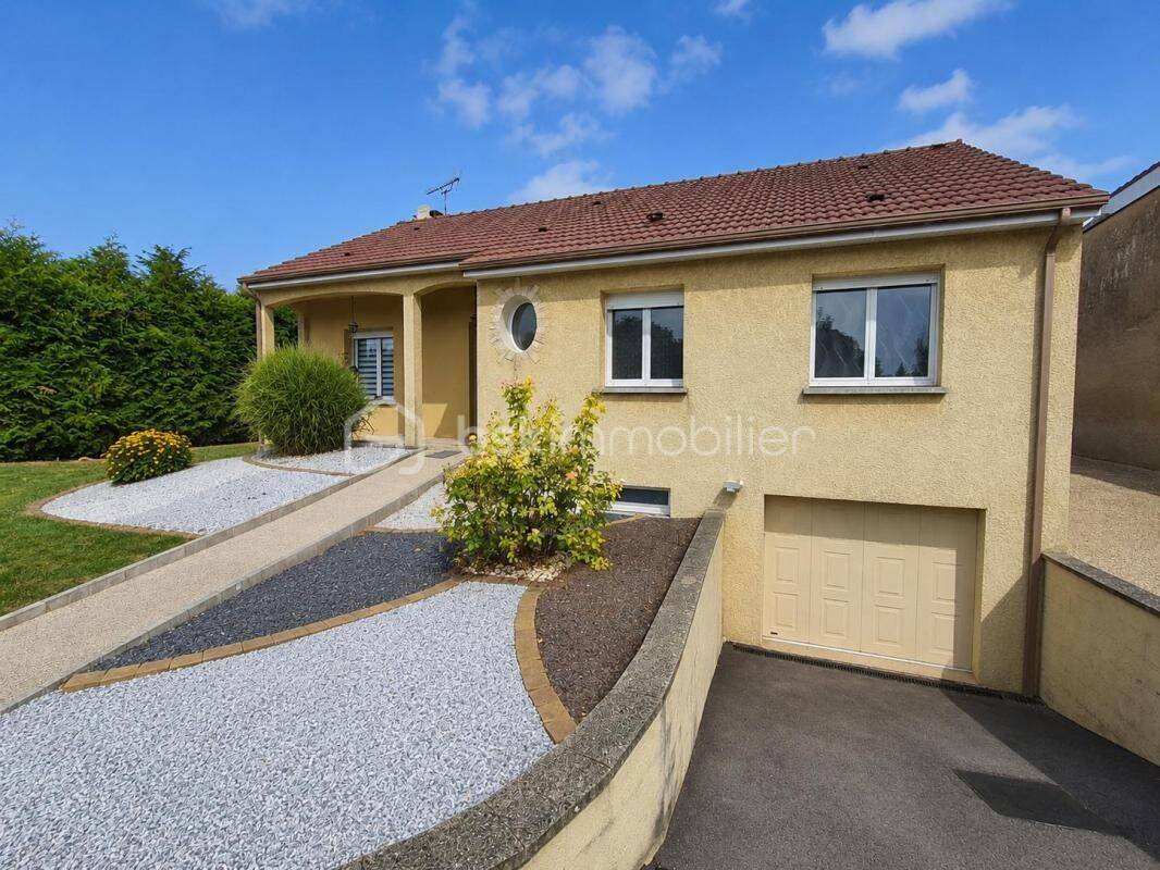 Maison 5 pièces 121 m² · à Mourmelon-le-Petit · 121 m² · 259 000 €