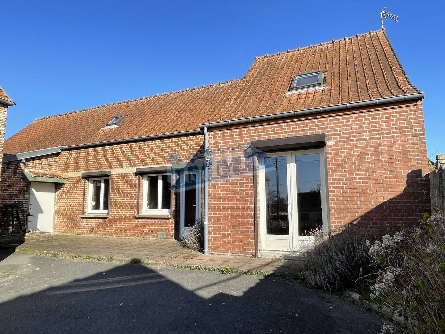 Maison 6 pièces 107 m² · à Agnez-lès-Duisans · 107 m² · 258 000 €