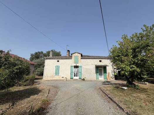 Maison à vendre 199 000 € 4 pièces 3 chambres 165 m² 7 500 m² de terrain Aillas 33124