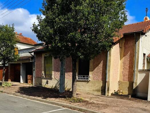 Maison à vendre 120 000 € 10 pièces 5 chambres 209 m² 350 m² de terrain La Cité Varennes-Vauzelles 58640