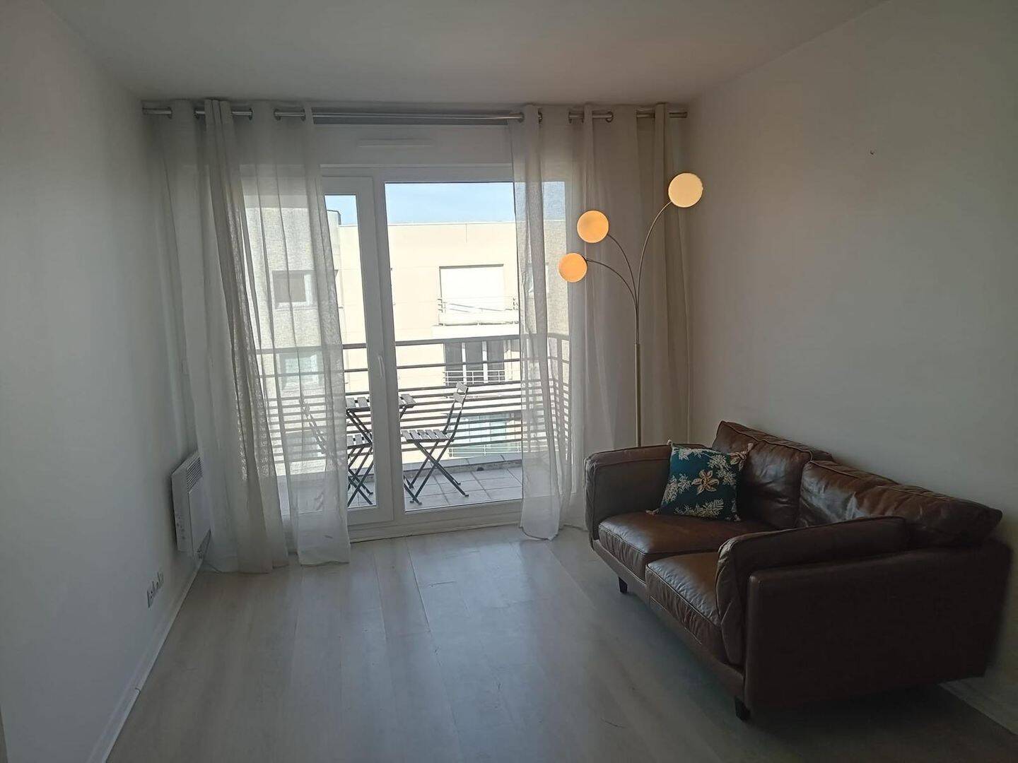 Appartement 1 pièce 33 m² · à Ermont · 33 m² · 1 050 €/mois