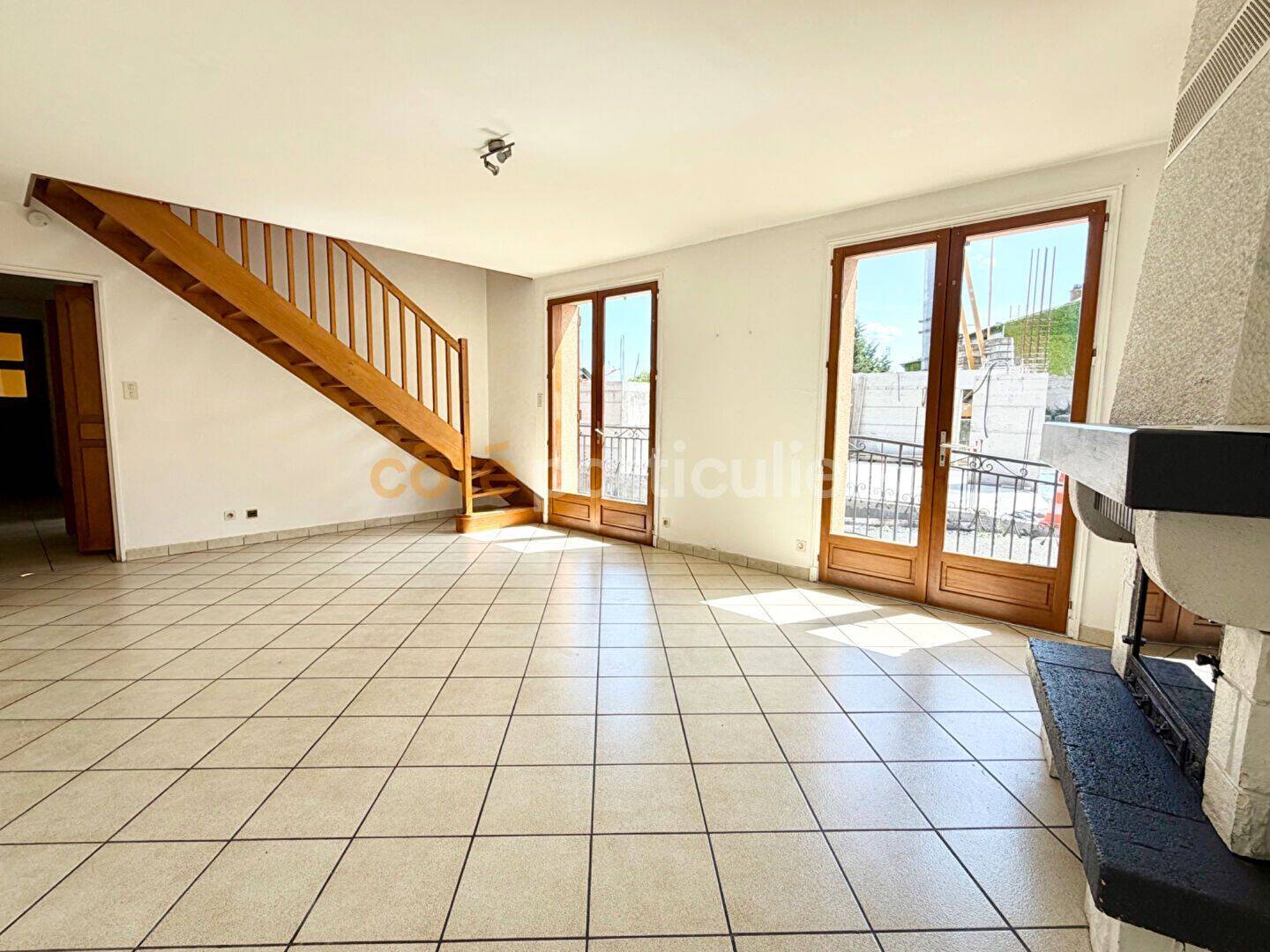 Maison 4 pièces 149 m² · à Sayat · 149,4 m² · 890 €