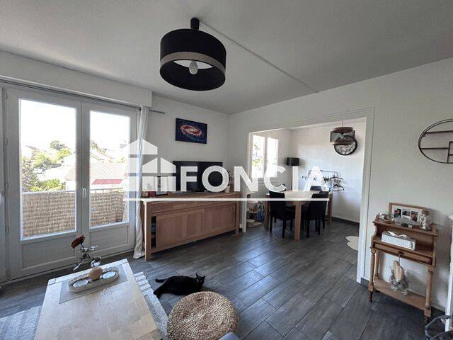 Appartement 3 pièces 65 m² · à La Roche-sur-Yon · 65,2 m² · 750 €