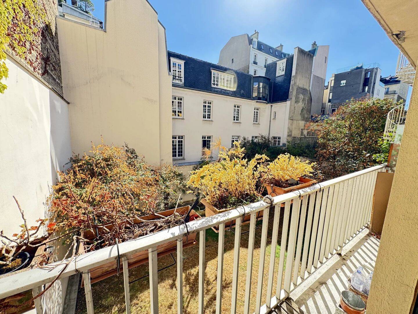 Appartement 2 pièces 71 m² · à Paris 16ème Arrondissement · 71,1 m² · 787 500 €