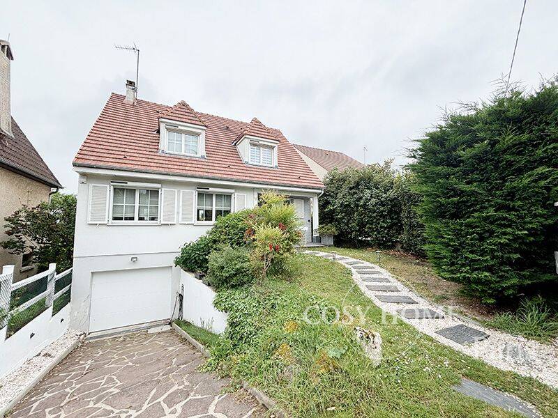 Maison 6 pièces 150 m² · à Verrières-le-Buisson · 150 m² · 2 750 €/mois