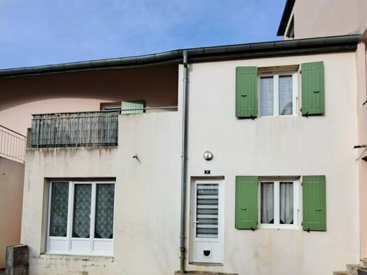 Duplex à vendre 139 000 € 3 pièces 2 chambres 82 m² Arbois 39600