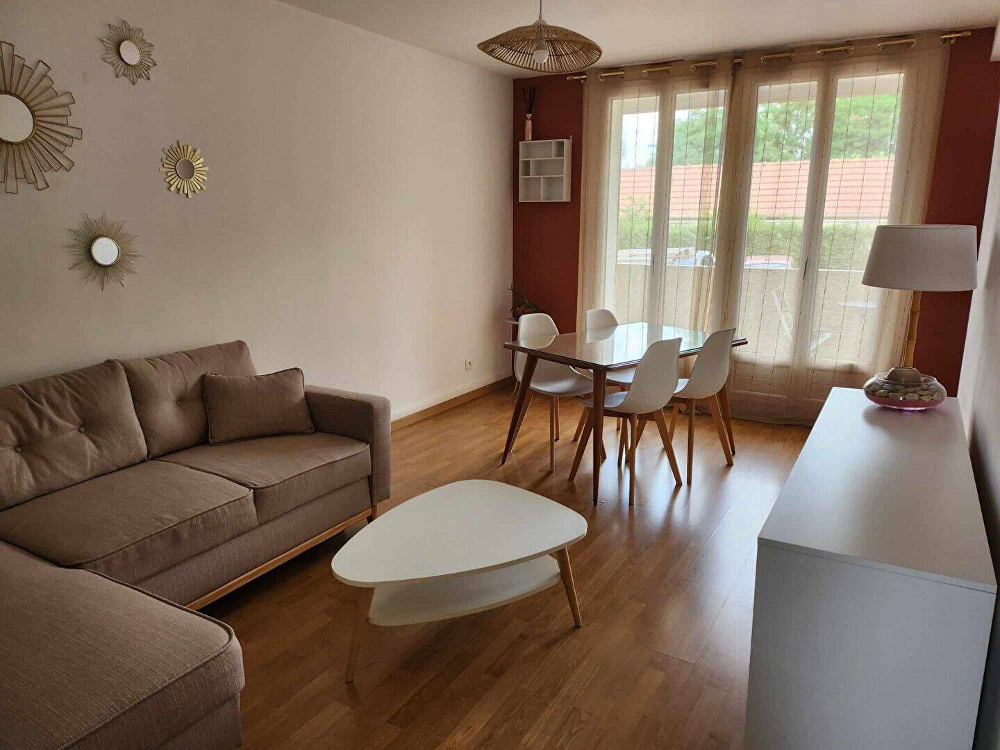 Appartement 3 pièces 56 m² · à Longjumeau · 56 m² · 890 €