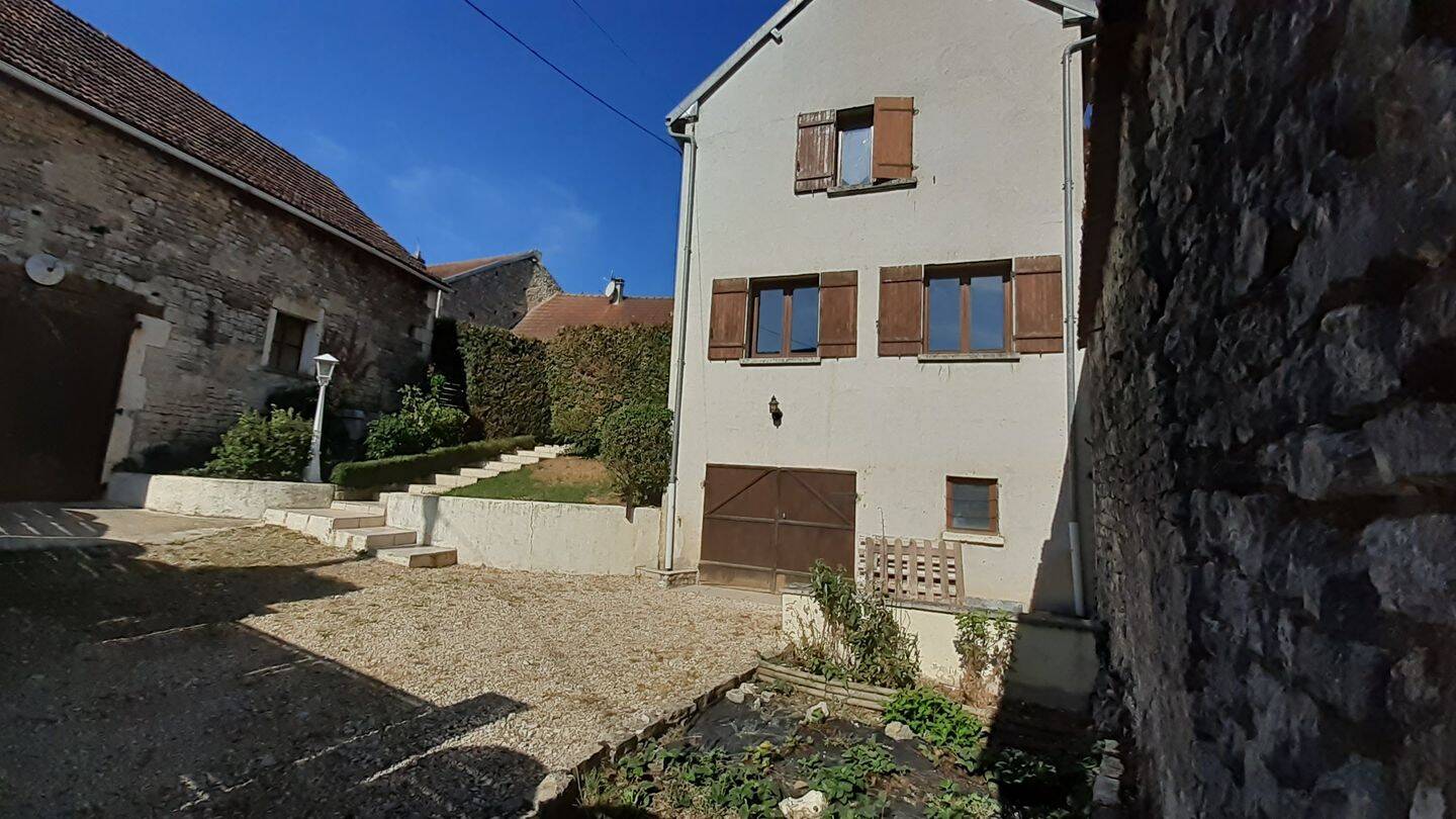 Maison 4 pièces 80 m² · à Collan · 80 m² · 97 000 €