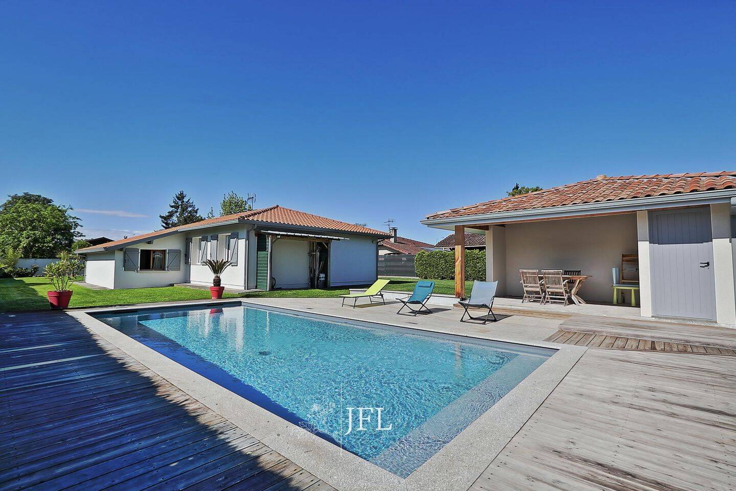Maison 6 pièces 120 m² · à Saubion · 120 m² · 598 000 €