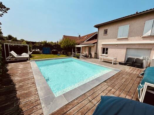 Maison à vendre 925 000 € 6 pièces 5 chambres 164,6 m² 650 m² de terrain Vassieux Caluire-et-Cuire 69300