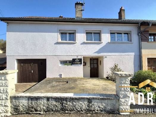 Maison à vendre 220 000 € 5 pièces 4 chambres 104 m² 753 m² de terrain Silvange Marange-Silvange 57535