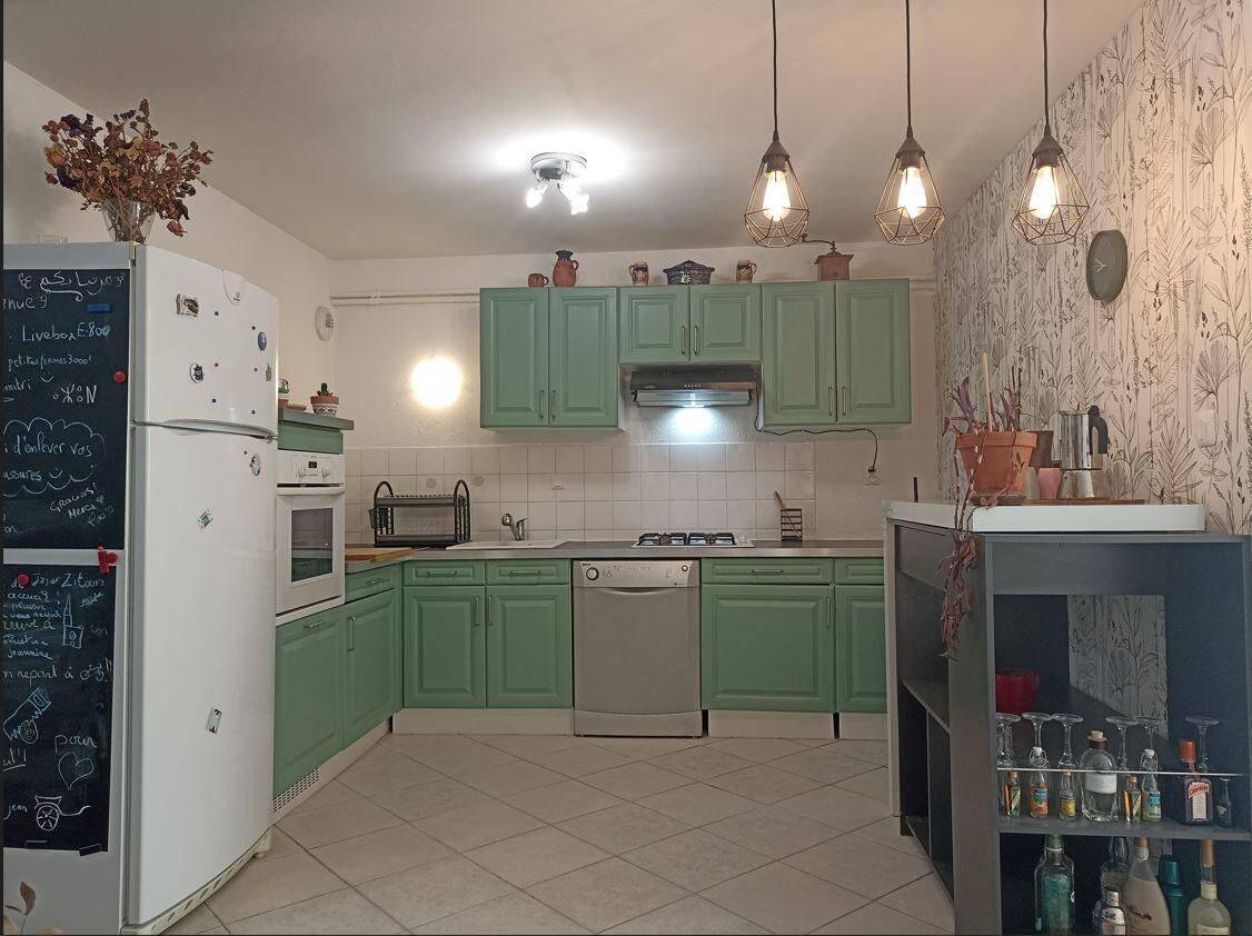 4 pièces 80 m² · à Strasbourg · 80 m² · 1 800 €