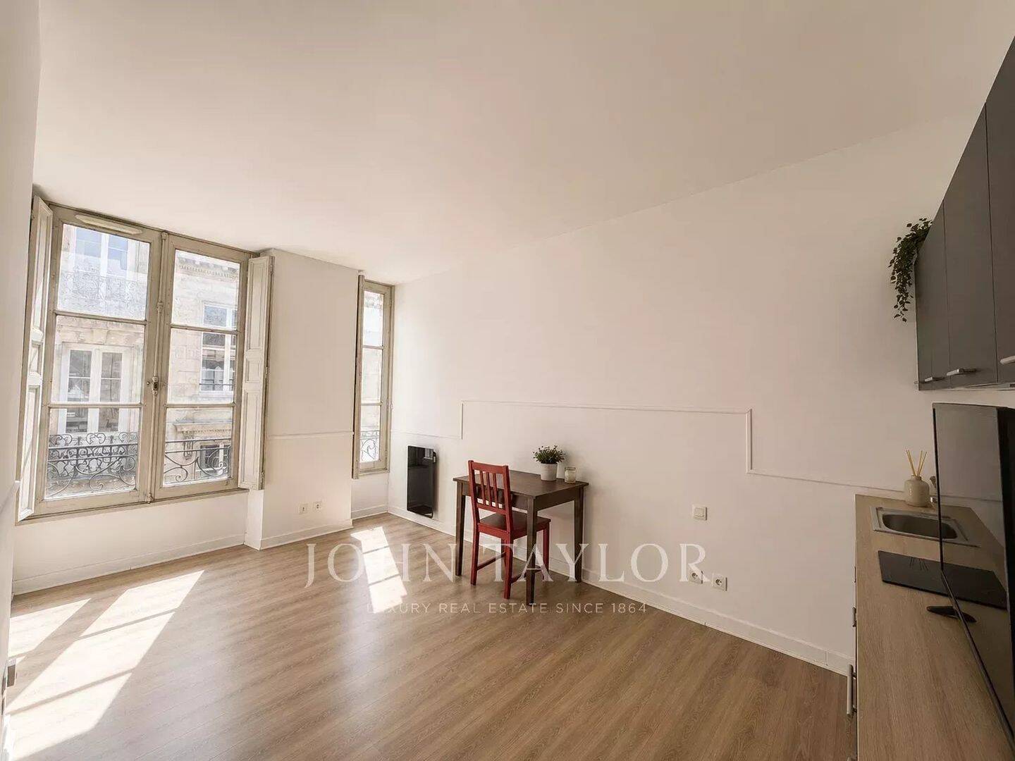 Appartement 1 pièce 25 m² · à Bordeaux · 24,8 m² · 800 €/mois