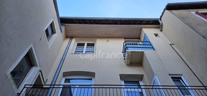 Appartement 6 pièces 128 m² · à Arbois · 128 m² · 139 000 €