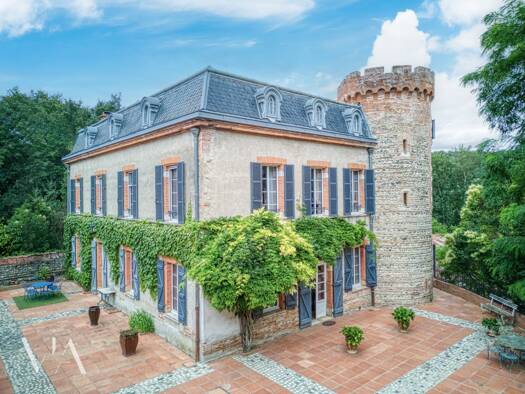 Villa à vendre 895 000 € 9 pièces 5 chambres 309 m² 7 000 m² de terrain Mauzac 31410