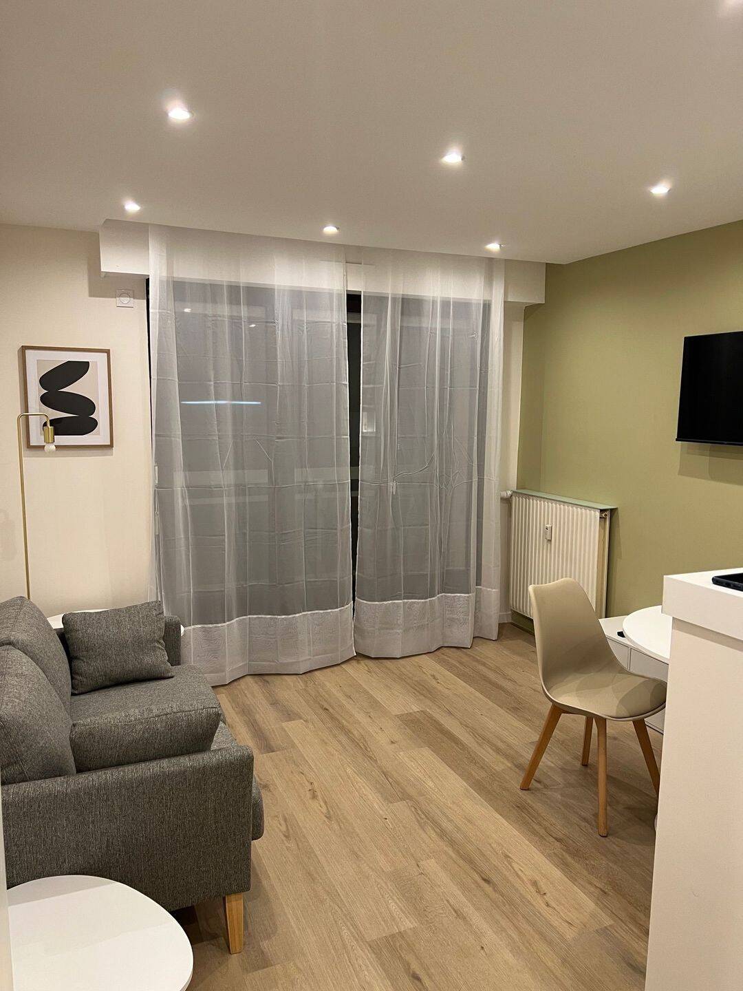 Appartement 2 pièces 35 m² · à Annecy · 35 m² · 985 €/mois