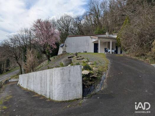 Maison à vendre 169 000 € 4 pièces 3 chambres 120 m² 8 225 m² de terrain Trébas 81340