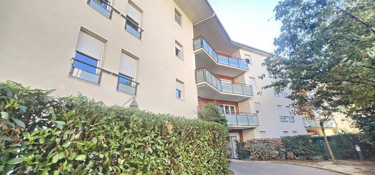 Appartement 2 pièces 49 m² · à Francheville · 49 m² · 239 000 €