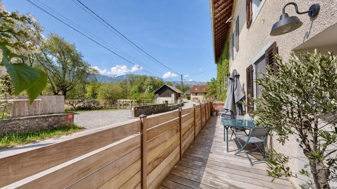 Appartement 3 pièces 62 m² · à Faverges-Seythenex · 61,8 m² · 255 000 €