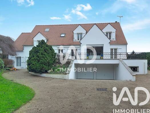 Maison à vendre 500 000 € 13 pièces 5 chambres 304 m² 1 480 m² de terrain Saint-Pathus 77178