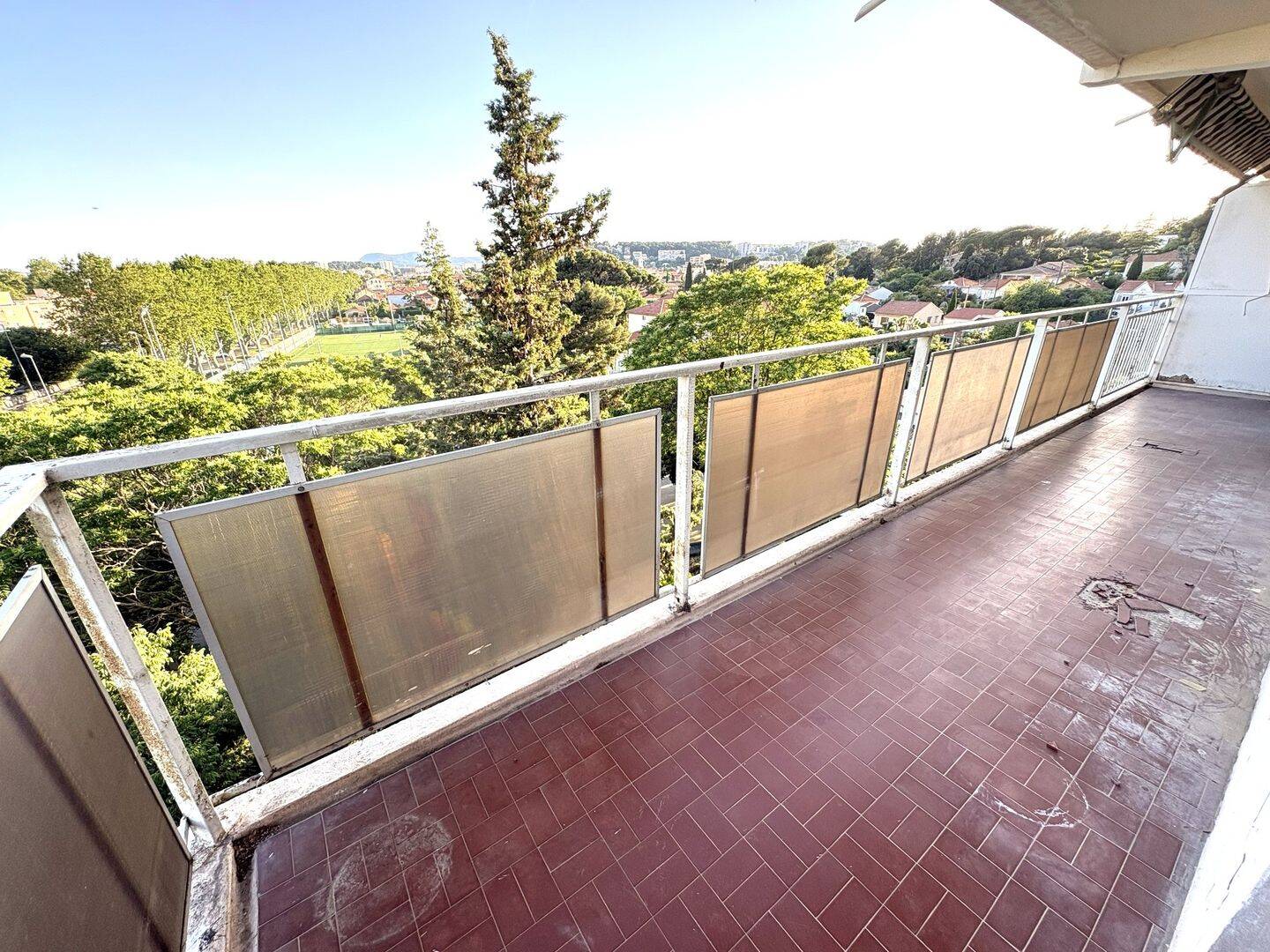 Appartement 3 pièces 73 m² · à Toulon · 73 m² · 187 000 €