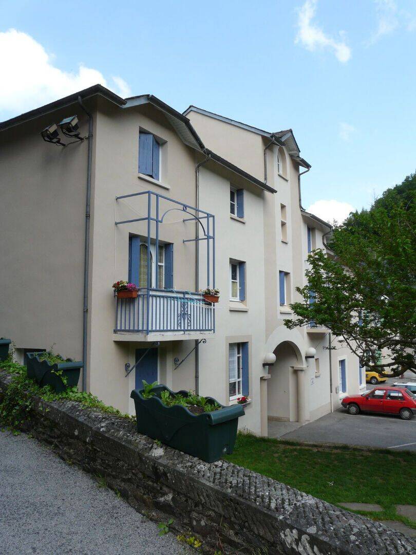 Appartement 4 pièces 88 m² · à Coupiac · 88,1 m² · 529 €/mois