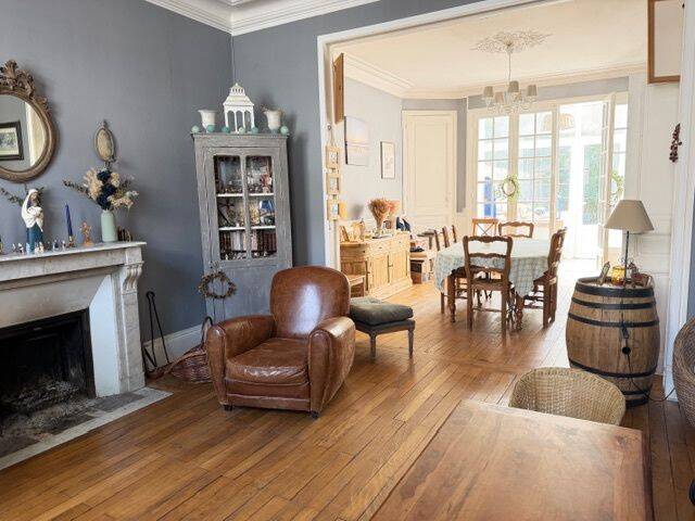 Maison 9 pièces 178 m² · à Orléans · 178 m² · 554 000 €