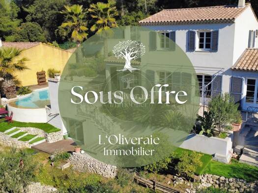 Maison à vendre 619 000 € 5 pièces 4 chambres 120 m² 1 001 m² de terrain Peypin 13124