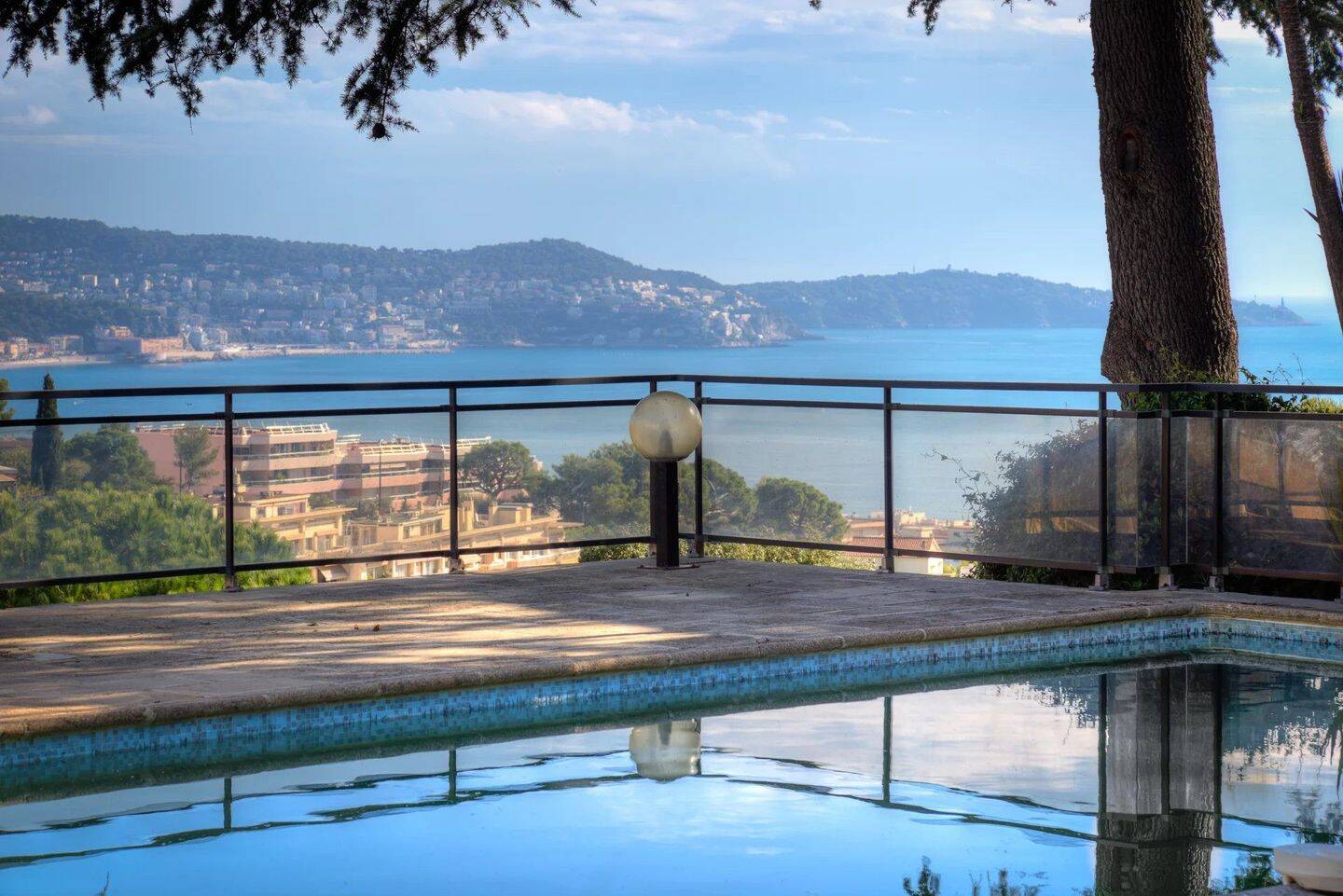 Maison 6 pièces 302 m² · à Nice · 302 m² · 1 690 000 €