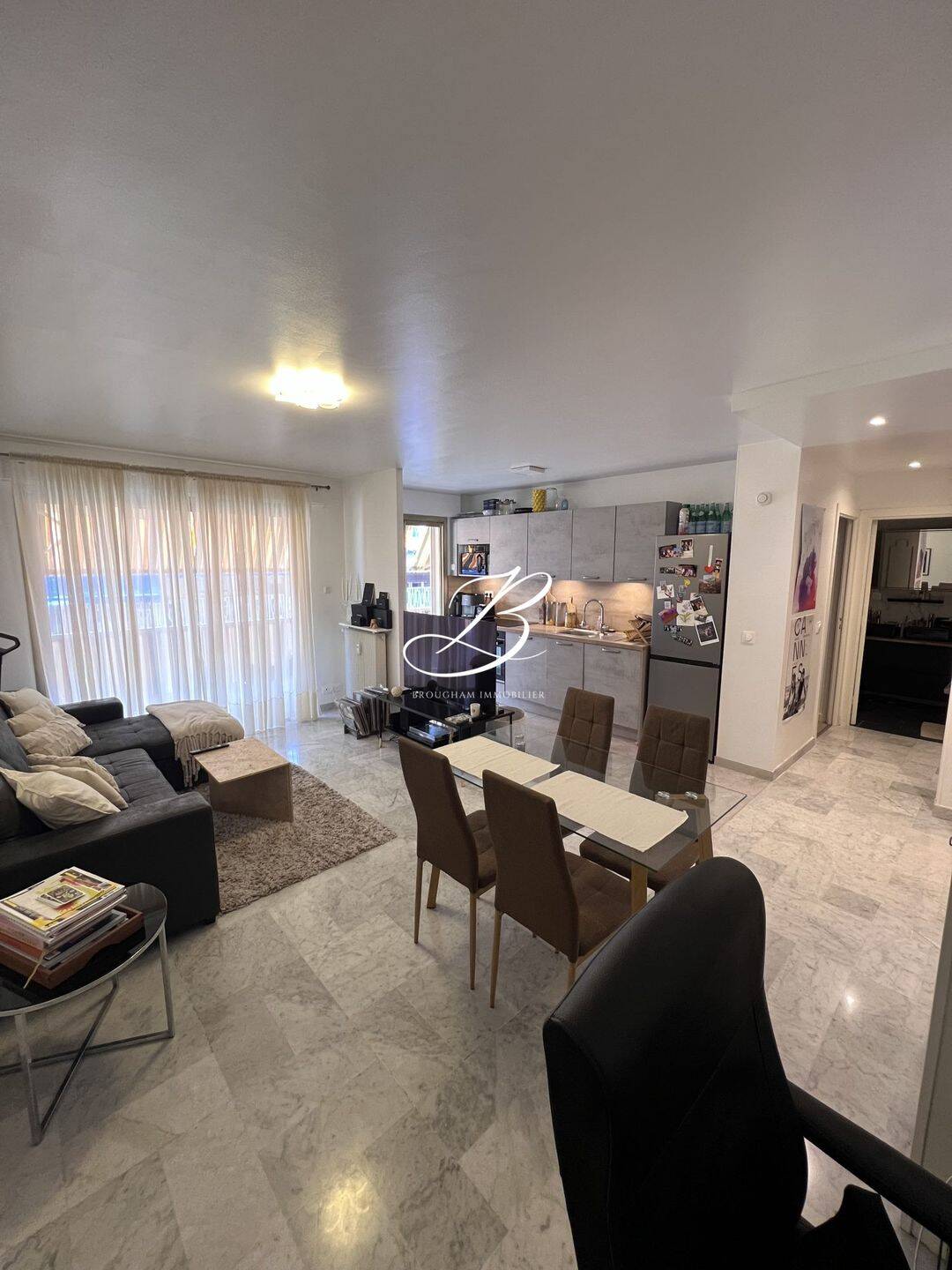 Appartement 2 pièces 44 m² · à Cannes · 44,4 m² · 1 100 €