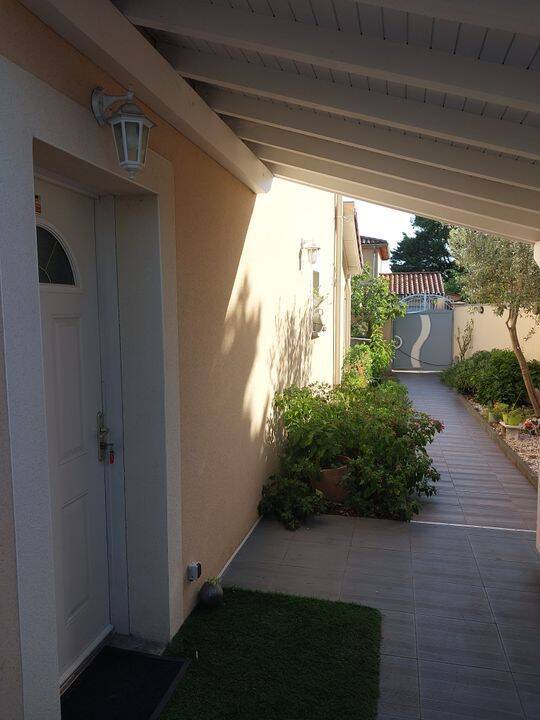 Appartement 3 pièces 45 m² · à Bron · 45 m² · 1 100 €/mois