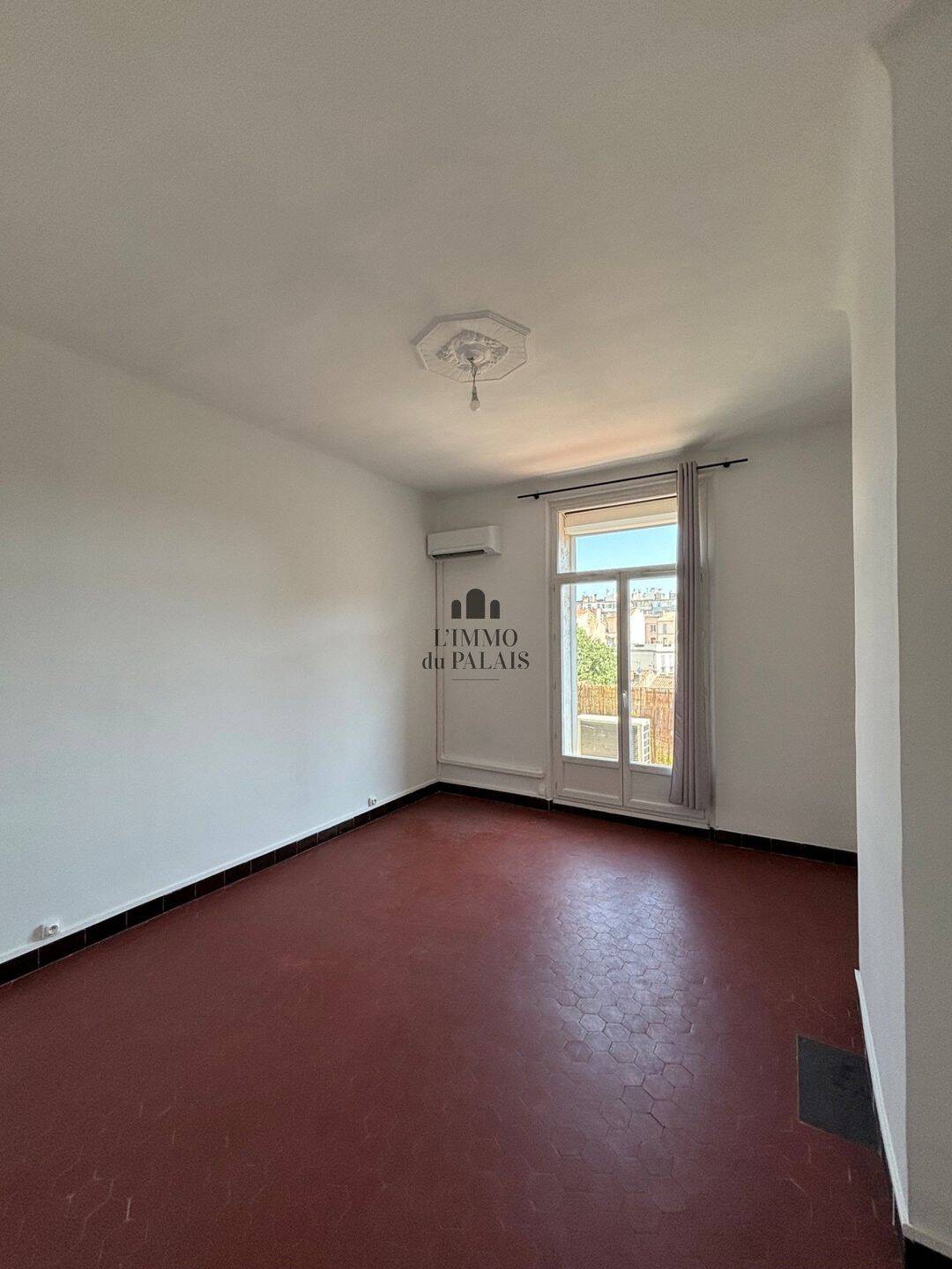 Appartement 1 pièce 36 m² · à Marseille 5ème Arrondissement · 36,1 m² · 750 €