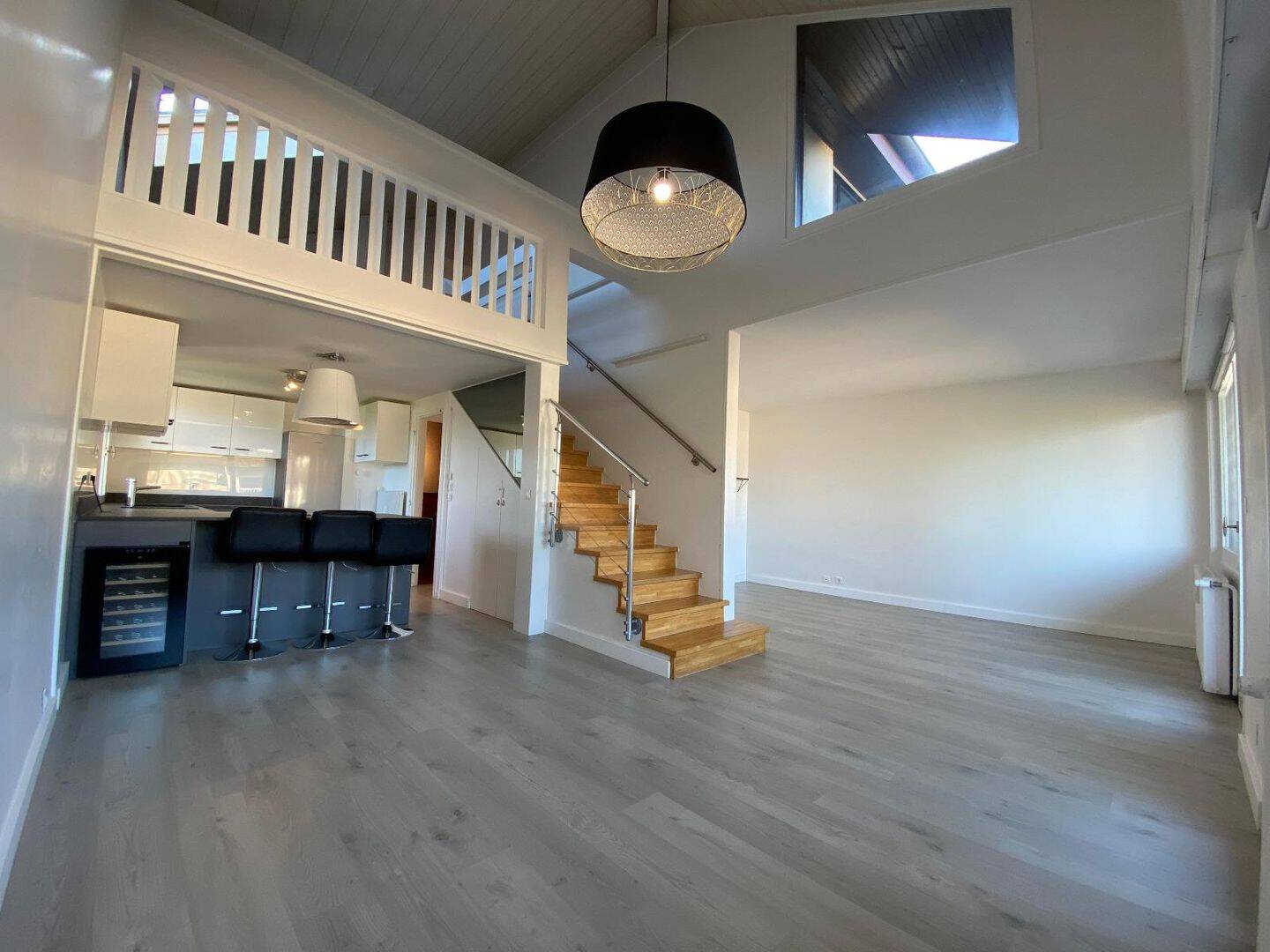 Appartement 3 pièces 93 m² · à Thonon-les-Bains · 92,9 m² · 1 740 €