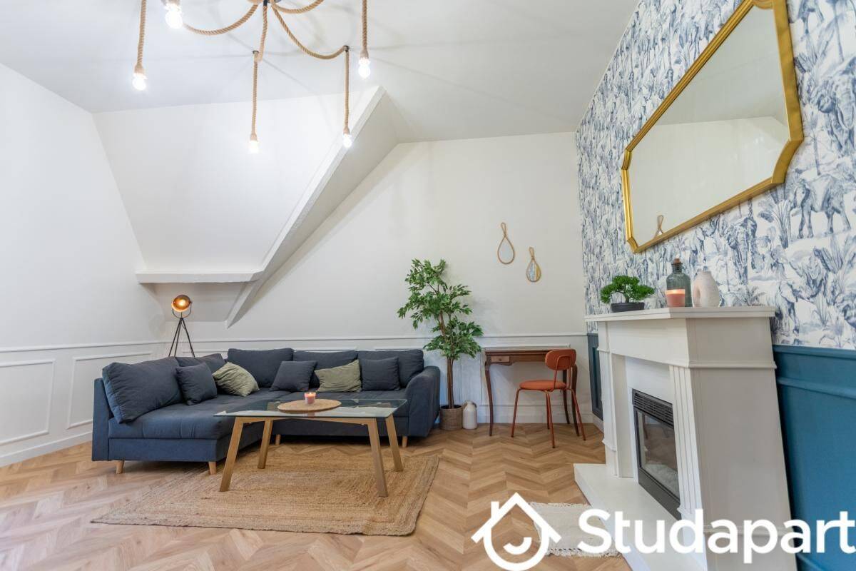 Appartement 3 pièces 70 m² · à Sainte-Eulalie · 70 m² · 970 €
