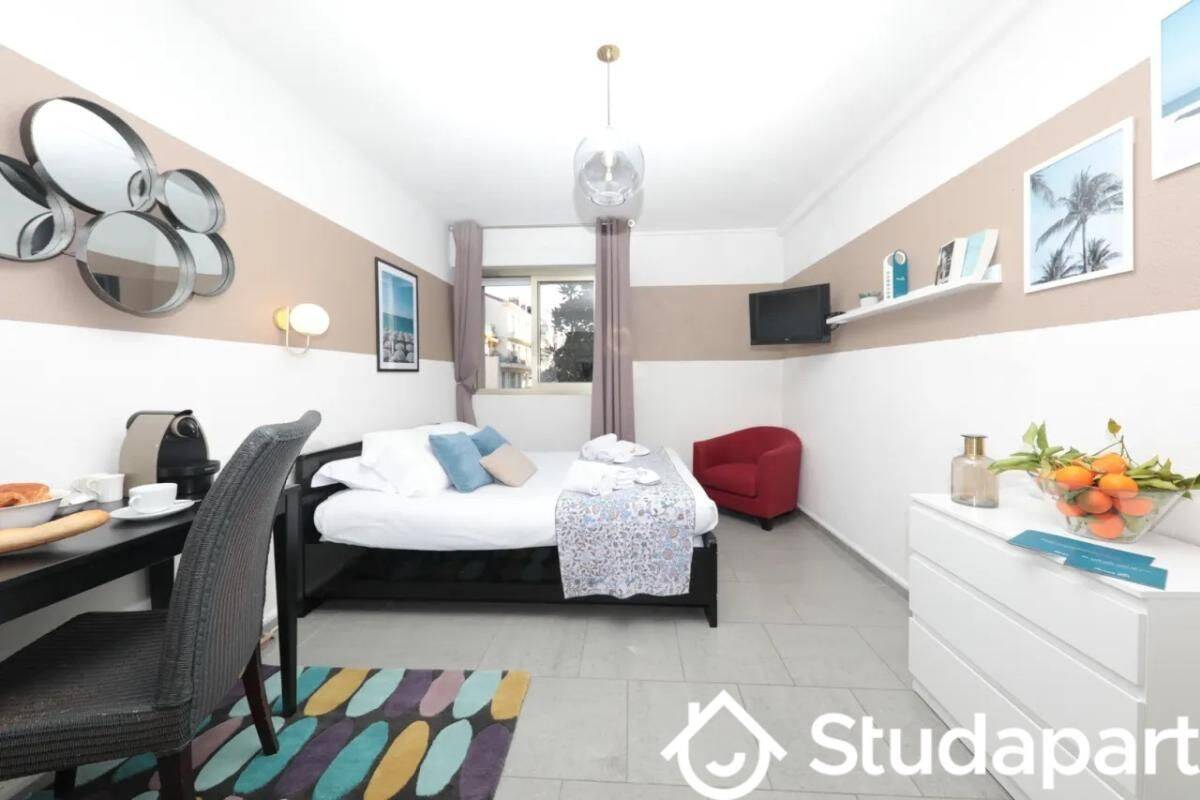 Appartement 1 pièce 21 m² · à Antibes · 21 m² · 1 100 €/mois