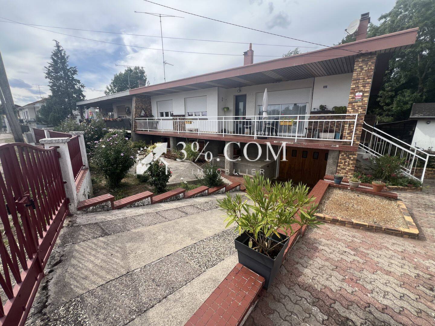 Maison 7 pièces 154 m² · à Laronxe · 154 m² · 186 400 €