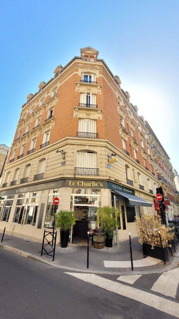 Appartement 1 pièce 22 m² · à Courbevoie · 22,2 m² · 128 400 €