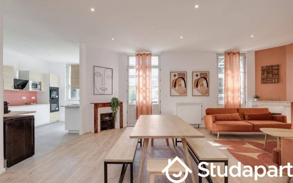 1 pièce 88 m² · à Bordeaux · 88 m² · 650 €