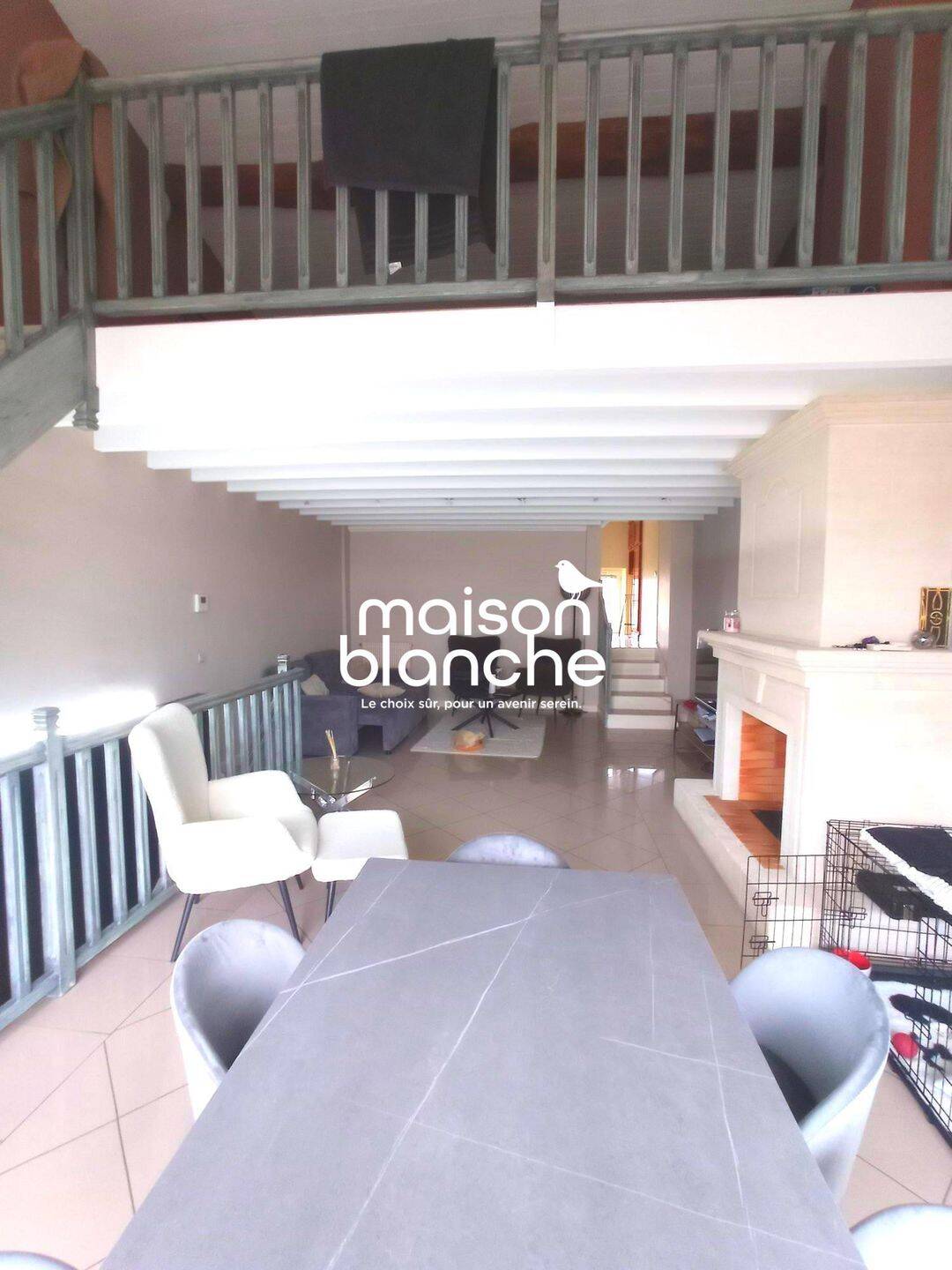 Appartement 3 pièces 122 m² · à Libourne · 122 m² · 980 €