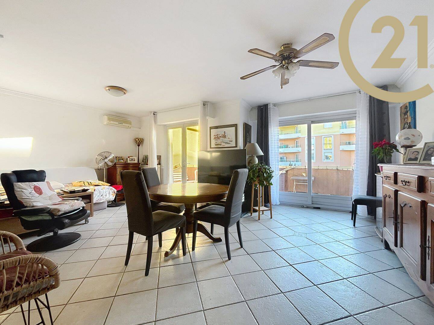 Appartement 2 pièces 59 m² · à Fréjus · 58,8 m² · 159 000 €