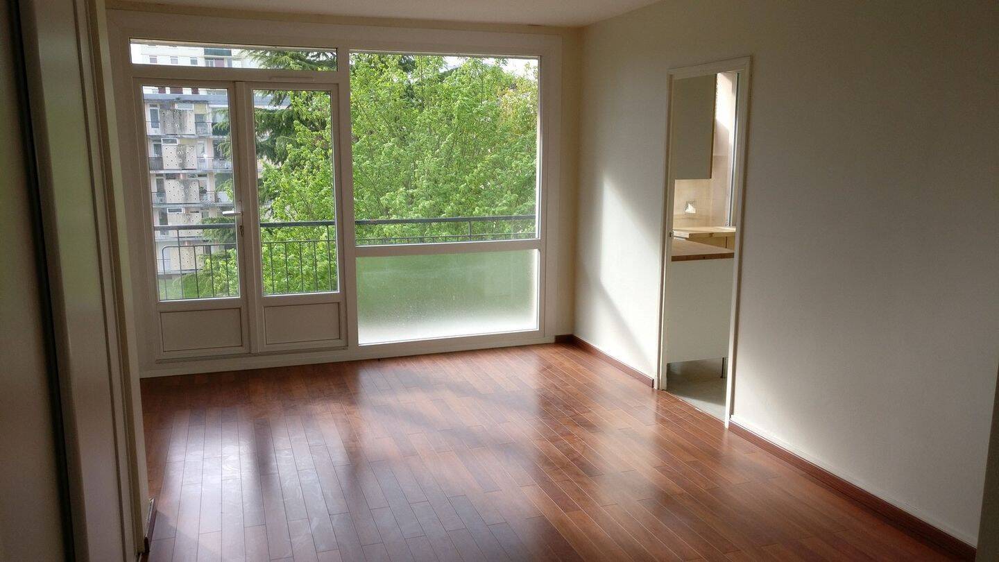 Appartement 3 pièces 65 m² · à Mont-Saint-Aignan · 65 m² · 710 €/mois