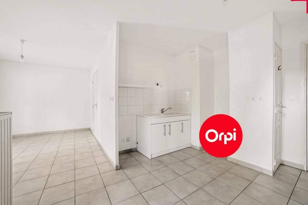 Appartement 1 pièce 31 m² · à Bron · 30,6 m² · 640 €/mois