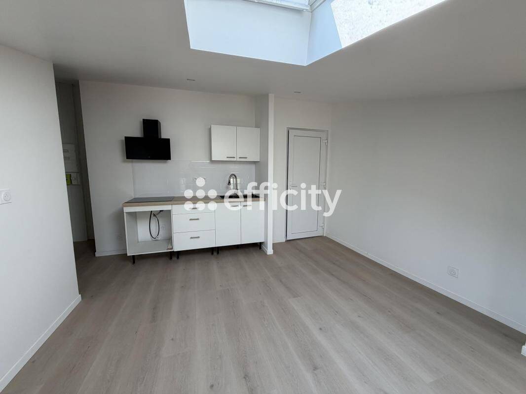 Appartement 2 pièces 47 m² · à Saintes · 46,7 m² · 117 000 €
