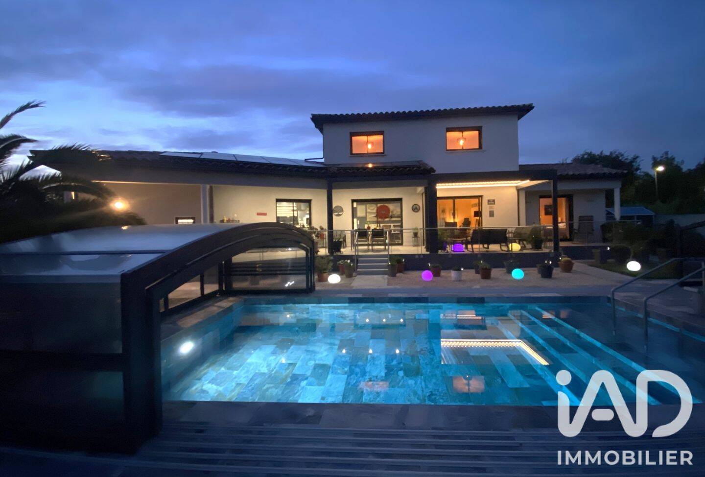 Maison 7 pièces 828 m² · à Orange · 828 m² · 748 500 €