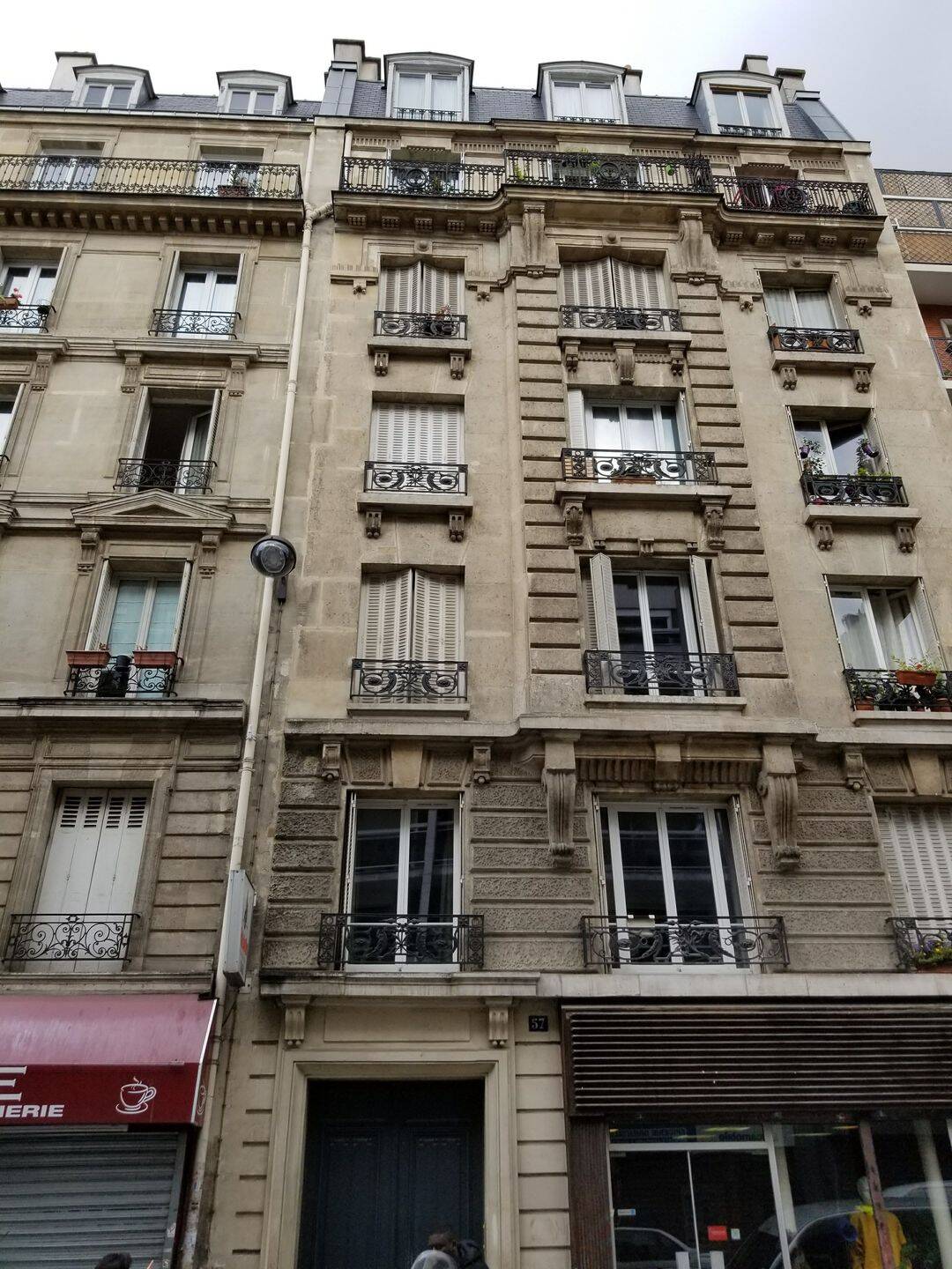 Appartement 2 pièces 31 m² · à Paris 18ème Arrondissement · 31 m² · 1 200 €/mois