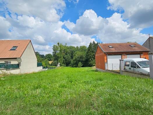 Terrain constructible à vendre 45 000 € 2 664 m² de terrain Beuvardes 02130