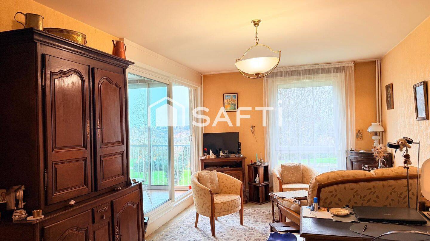 Appartement 5 pièces 104 m² · à Poitiers · 104 m² · 134 500 €